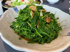 -新梅华餐厅(星悦汇店)