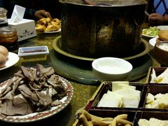 -蒙亨·手把肉·蒙古包文化主题餐厅(天恒广场店)