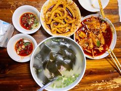 -中和裴氏蹄花(府河路店)