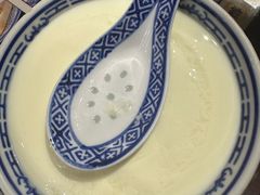 -广信牛奶甜品世家(台东店)