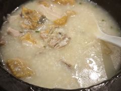 鲜虾咸鸡石锅粥-龙凤点心饼家·39年老字号(松岗店)