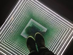 -迷宫世界