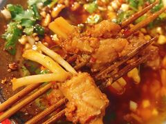 折耳根牛肉串串-镇江龙·火锅串串(武侯祠店)