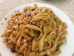 -河记肠粉店