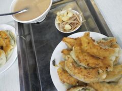 虾仁锅贴-劈柴院锅贴(沈阳路店)