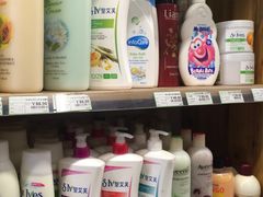 -绿叶子超市(公园大道店)