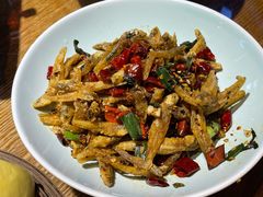 香煎金鞭溪小鱼-印象鲵宴·张家界地标美食名片(溪布街店)