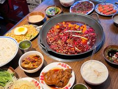 -萍姐火锅·公路夜市(武汉首店)