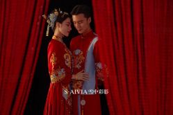 -雪中彩影婚纱摄影·微光艺术中心