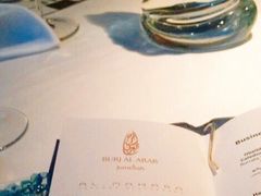 -迪拜帆船酒店海底餐厅