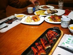 -青瓦餐厅·生鱼片·韩园烤肉(西塔店)