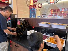 -顺溜·手工刀削面·黑金店(铜锣湾店)