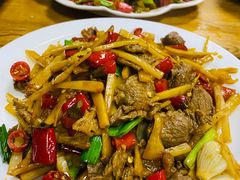 -牛八宝桂林米粉(八里庄店)