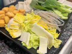 -一席地·本地鸡窝·杭帮鸡火锅(萧山银隆百货店)