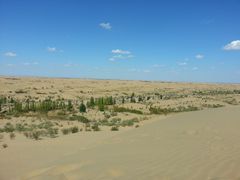 -亿利库布其七星湖沙漠生态旅游区