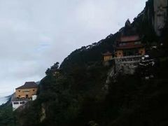 -九华山聚龙大酒店