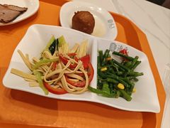 -德元兰州纯汤牛肉面(龙阳路店)