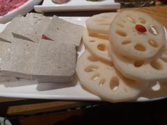 -映山红鲜货火锅(鱼嘴店)