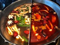 -湊湊火锅·茶憩(新中关购物中心店)