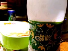 唯怡豆奶-牛小嫩串串火锅(老国贸总店)