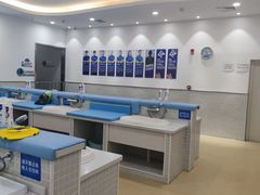 -蓝旗亲子游泳(范湖万达广场店)