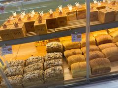 -红星前进面包牛奶公司(君太店)