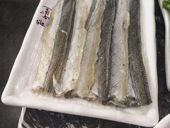 -啊美丽炭火烤肉(滑翔一店)