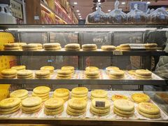 面包甜点陈列柜-百饼园(南后街店)