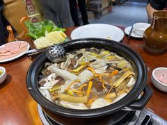 -菌之家·专业纯野生菌火锅·特色炒菌