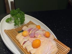 -得意咚瓜·顺德鱼生·冬瓜火锅(深圳首店)