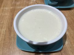 蛋白杏仁露-杨枝金捞甜品(氹仔泉澧店)