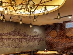 -万记麻辣烫国展总店