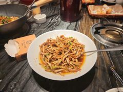 -湘力力小院·鱼汤泡饭(枫林路店)