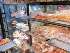 -宏发红西饼屋(天津路店)