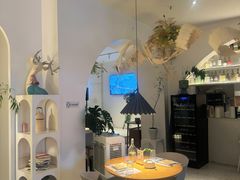 -春树下·树屋花房西餐厅(罍街AS1980店)