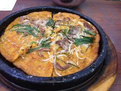 泡菜饼-神仙雪浓汤(明洞店)