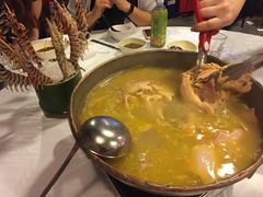 花竹虾-鲜入围煮花胶鸡海鲜火锅