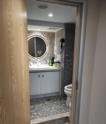 -咪咪专业脱毛连锁机构