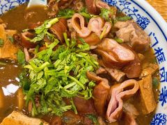 卤煮火烧-门框胡同百年卤煮(新街口店)