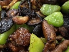 -铜锣湾·有麝自然香(渝北财富中心店)