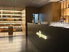 -LuOne凯德晶萃广场(徐家汇路店)