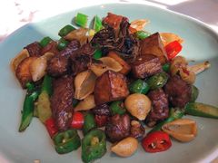 -港丽餐厅(高德置地店)