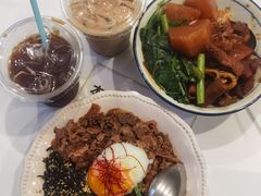 -CowCow其其·牛杂咖啡公司(六运店)