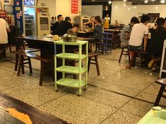 大堂-邓莽子老火锅(中兴路总店)