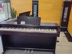 -海音琴行雅马哈钢琴·海伦·施特劳斯(金沙店)