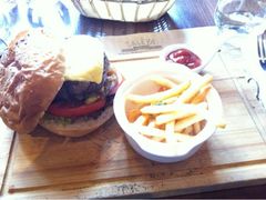 homemade&nbsp;burger-LA  PETANQUE(泰安路店)