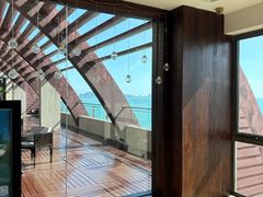 -三亚湾海居铂尔曼度假酒店