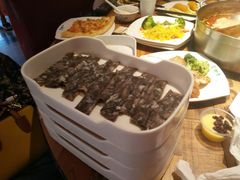 -蒙肥羊·酸汤潮牛·鲜牛肉火锅烤肉自助(岗顶店)