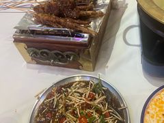 -霄汉牛三鲜湖北砂锅菜(万松园2店)
