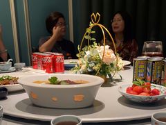店内布置-维园悦谱·海派家常菜(乌鲁木齐南路店)